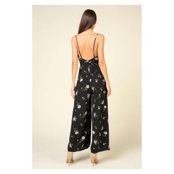Black Floral Front Tie Wide Leg Casual Jumpsuit - Picture 5 of 8